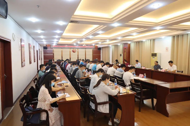 市總工會履職盡責維護職工合法權(quán)益，創(chuàng)造和諧社會環(huán)境喜迎二十大
