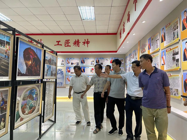 全市職工攝影展開幕，每一張都是超然大片