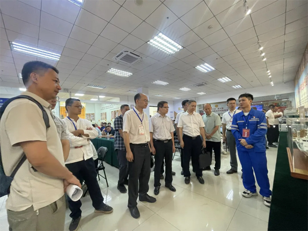 2025年梧州市企業(yè)班組長技能競賽暨職工技術創(chuàng)新成果交流活動側記